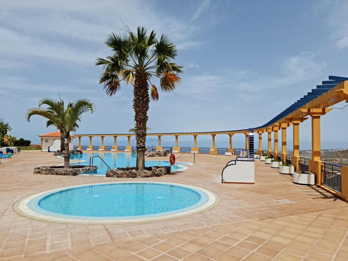 Cozy 2 Bedroom Apartment In Costa Adeje Εξωτερικό φωτογραφία