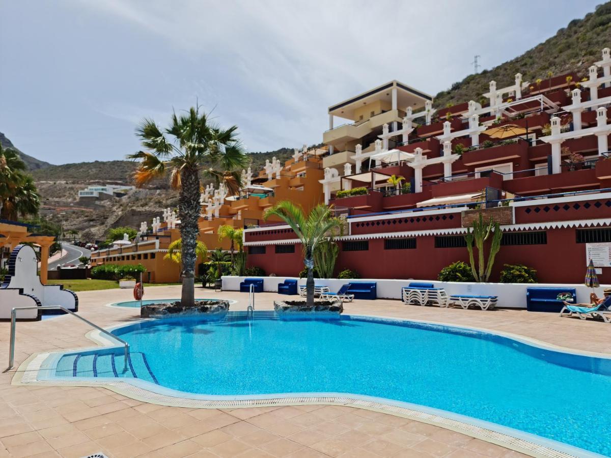 Cozy 2 Bedroom Apartment In Costa Adeje Εξωτερικό φωτογραφία